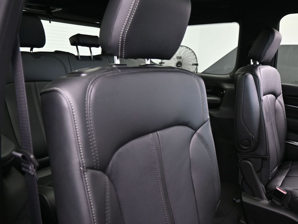 New 2026 Bright White Clearcoat Jeep Summit image 35