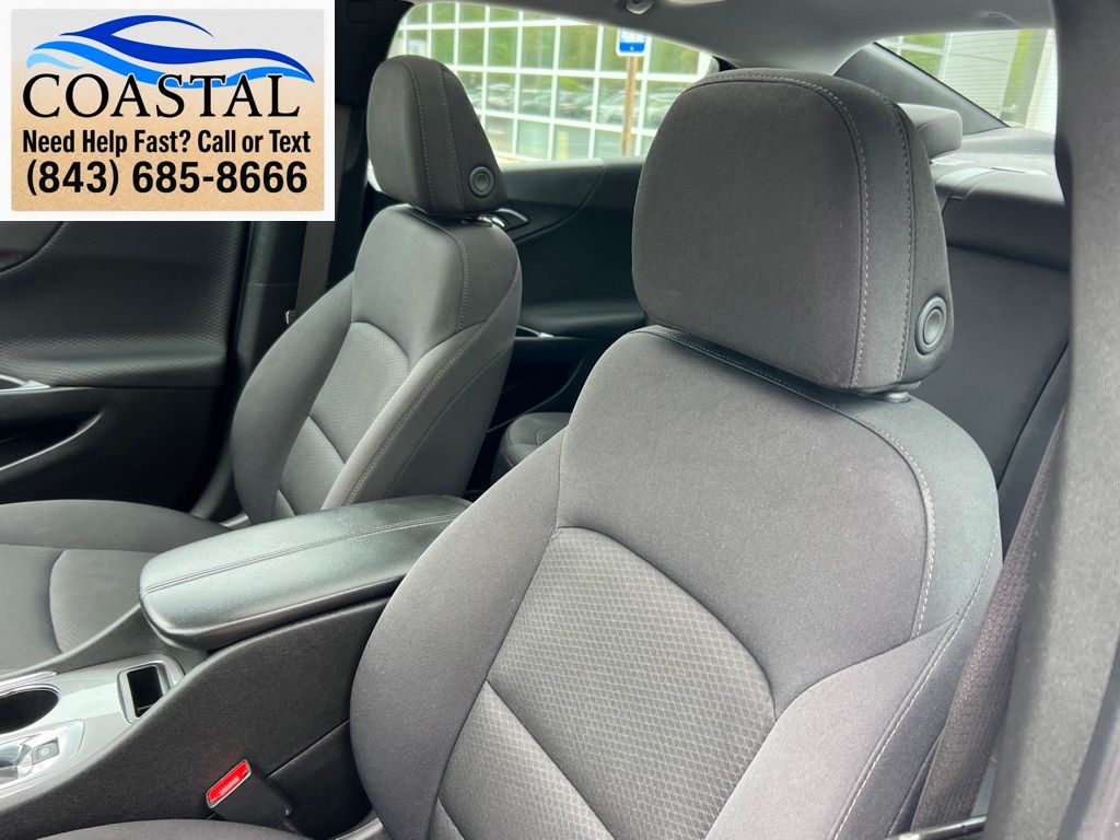 2024 Chevrolet Malibu LT White at Matthews Motors of Wilmington