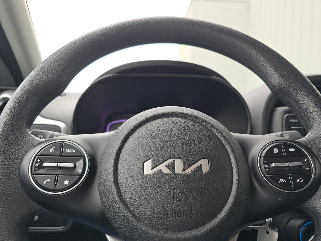 2023 Kia Soul LX photo 20