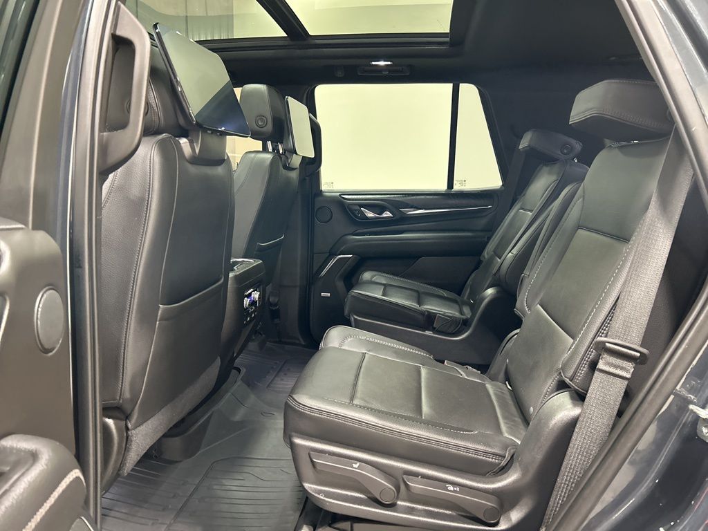 used 2021 GMC Yukon car, priced at $49,881