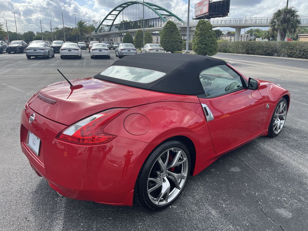 Thumbnail: 2013 Nissan Z - 11