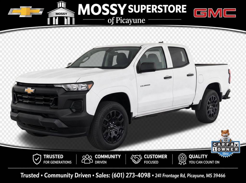 Summit White 2026 Chevrolet Colorado Pickup Truck 4X2 8-Speed Automatic