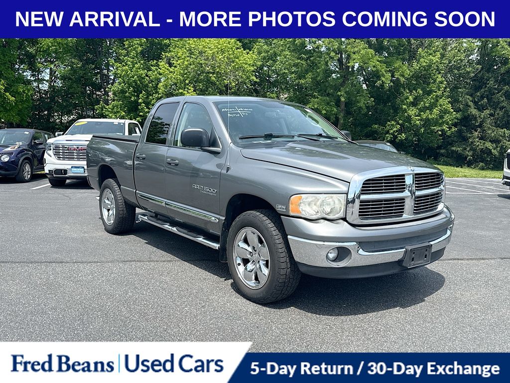 Mineral Gray Metallic 2005 Dodge RAM 1500 SLT Quad Cab 4WD Pickup Truck Four-Wheel Drive 5-Speed Automatic