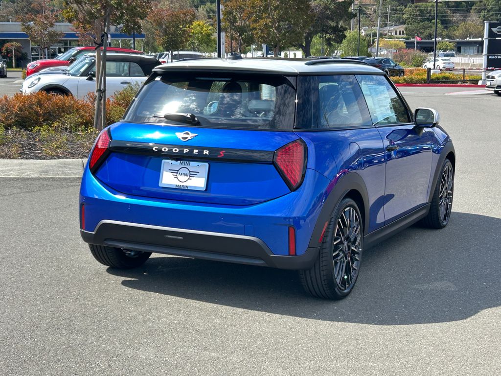 Thumbnail: 2026 MINI Cooper - 5