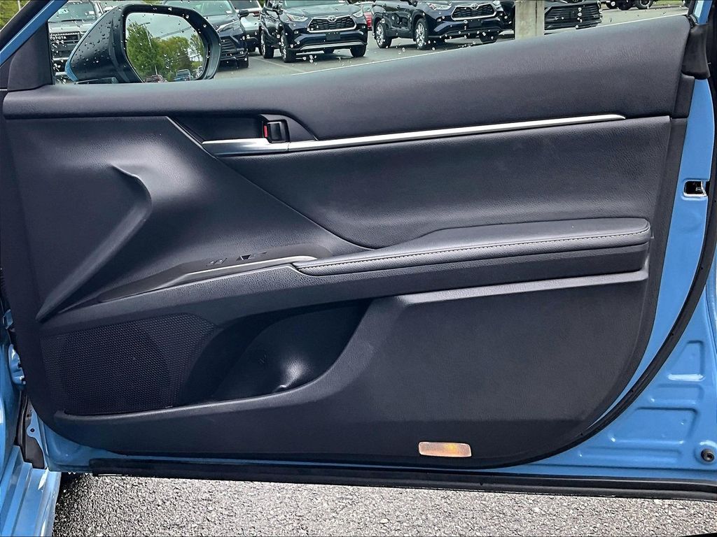 2024 Toyota Camry — photo 12