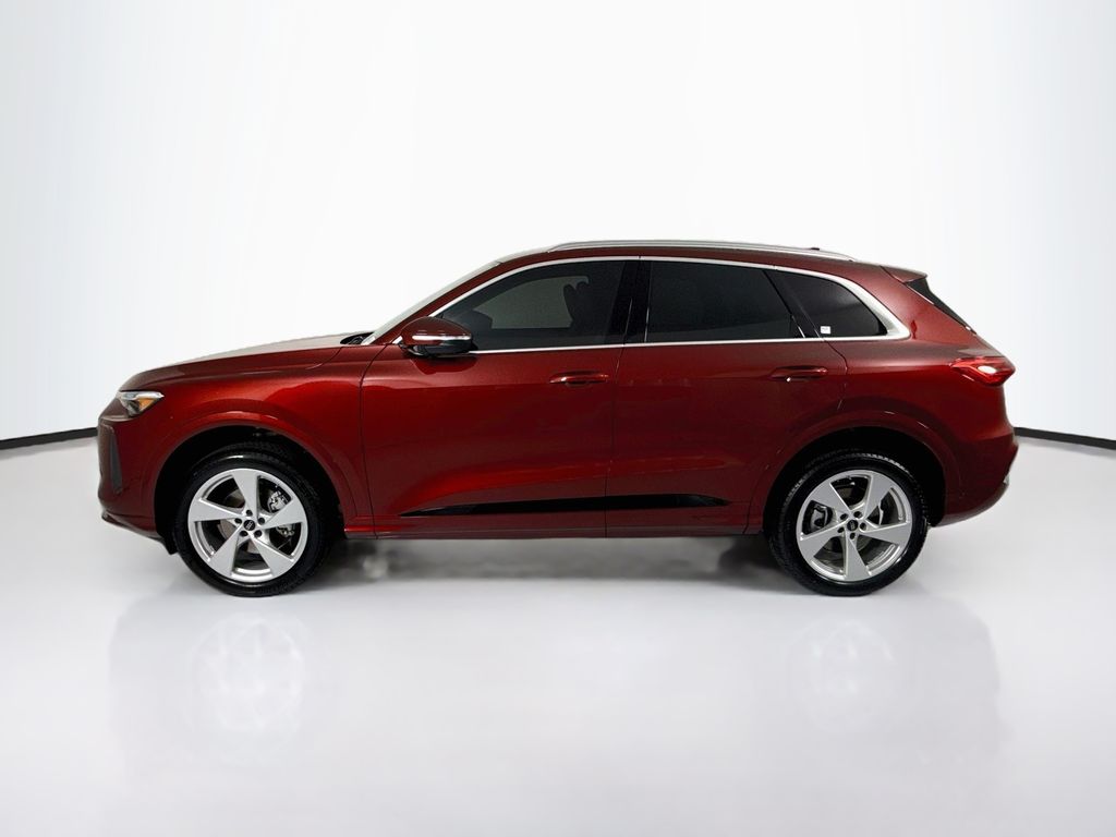 Thumbnail: 2026 Audi Q5 - 8