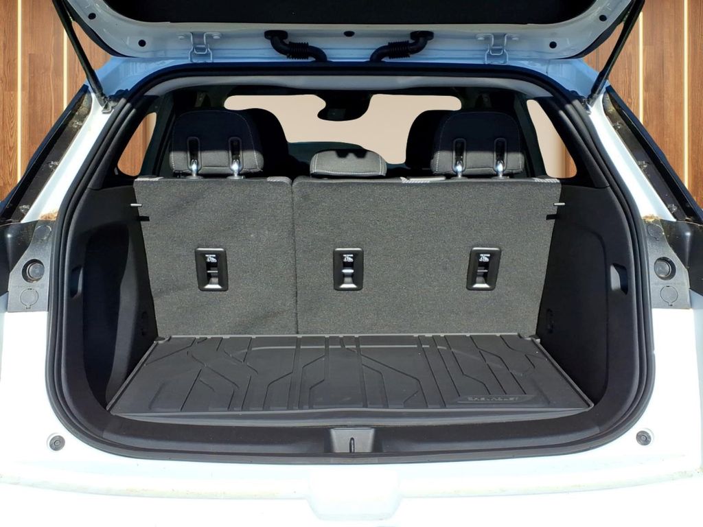 ChevroletBolt EV31