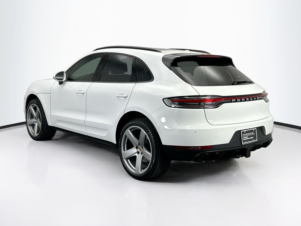 Thumbnail: 2020 Porsche Macan - 3