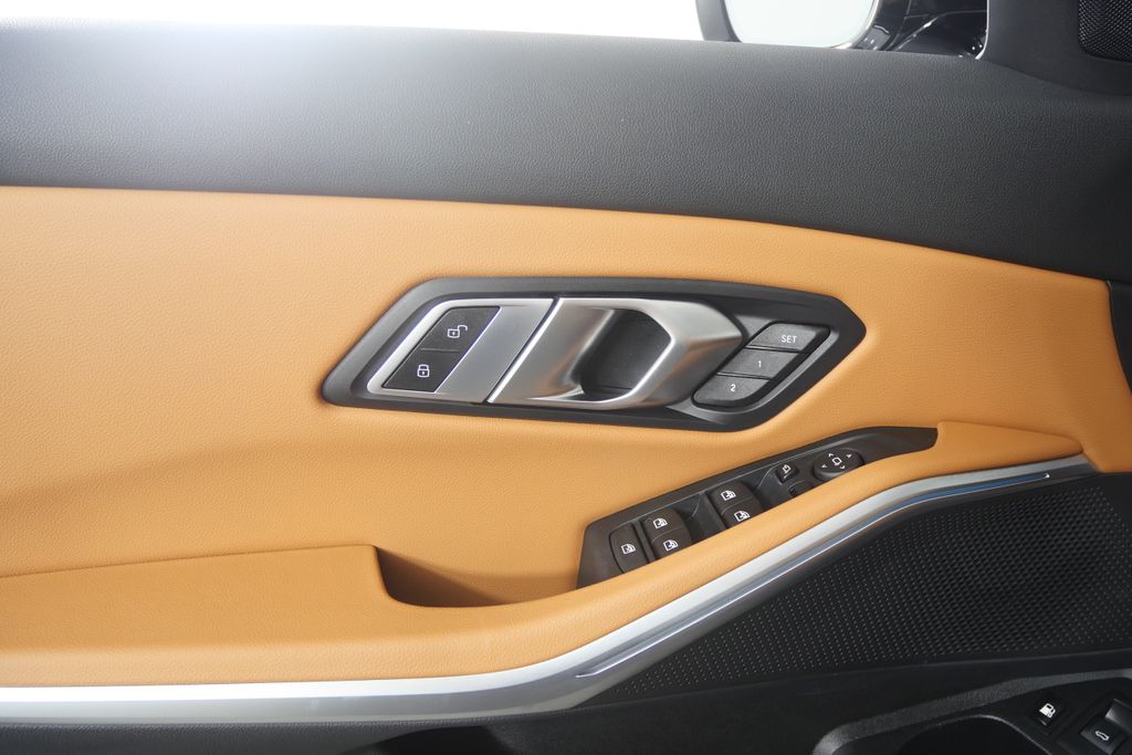 Thumbnail: 2023 BMW 3 Series - 8