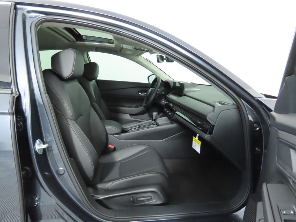 2025 Honda Accord EX-L 21