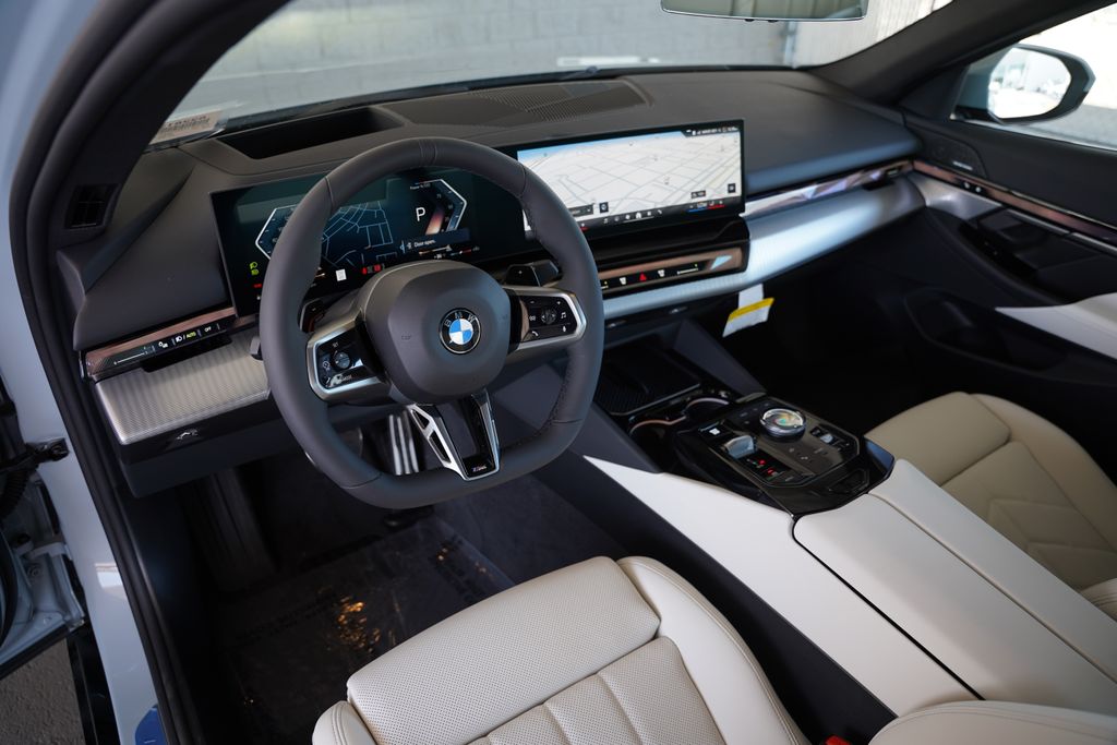 Thumbnail: 2027 BMW 5 Series - 12