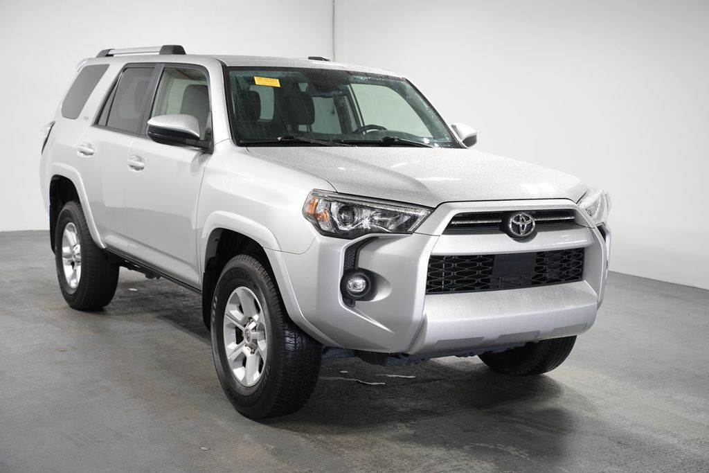 Thumbnail: 2023 Toyota 4Runner - 3