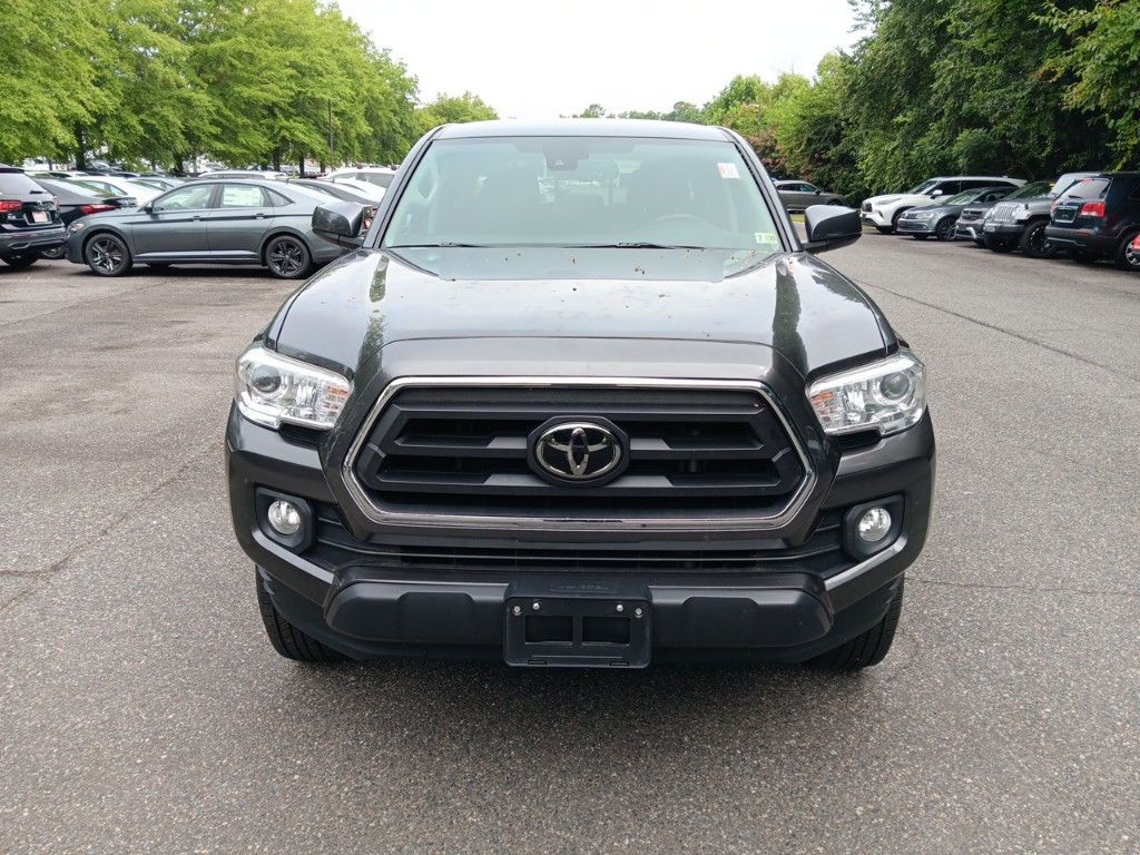 2022 Toyota Tacoma SR5 16