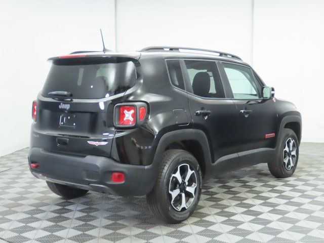 Thumbnail: 2022 Jeep Renegade - 5
