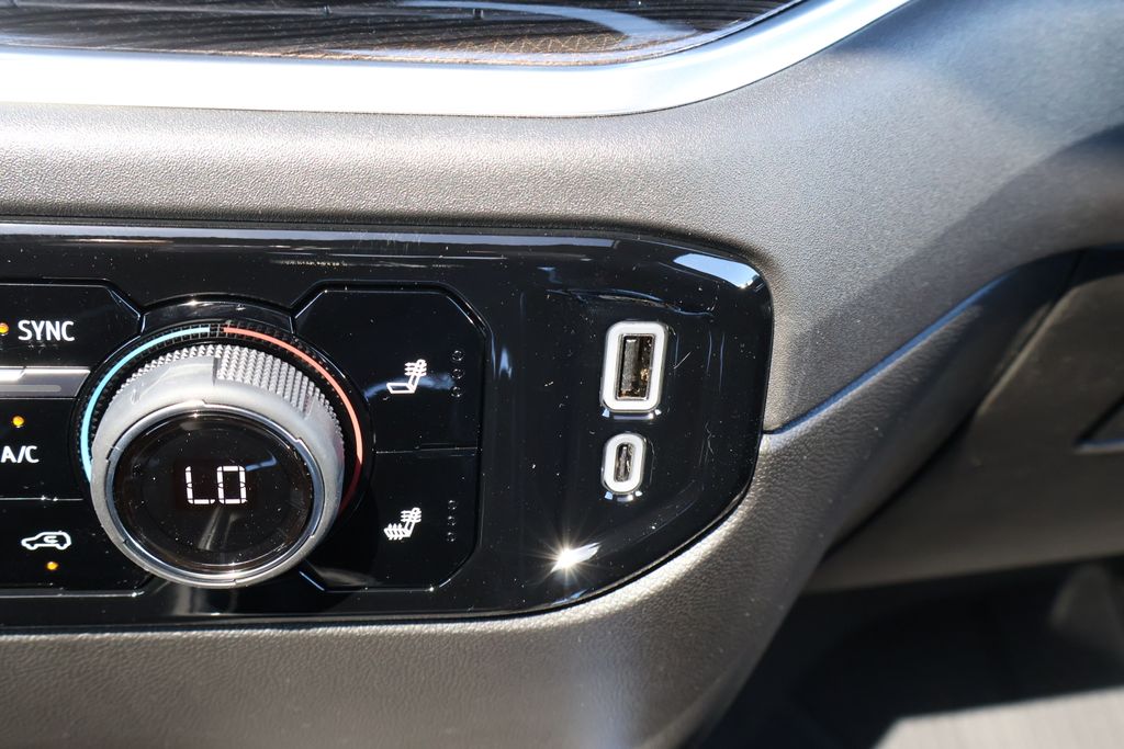 2025 Chevrolet Silverado 1500 RST 28