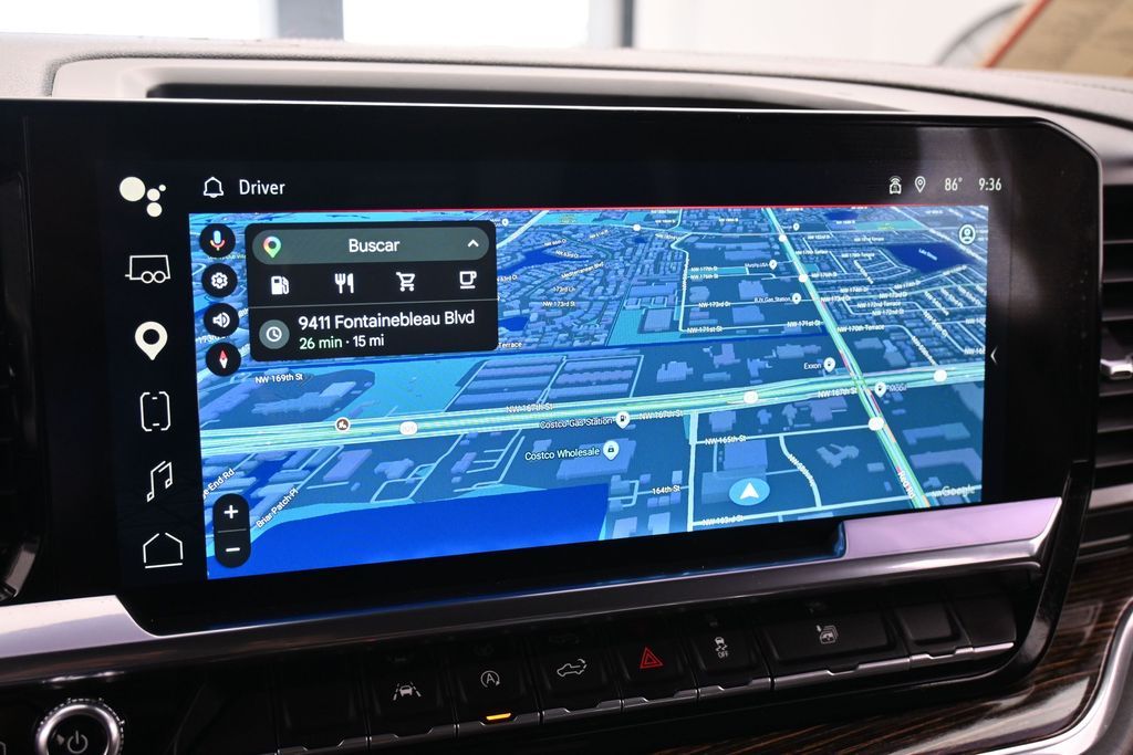 Used 2023 Summit White GMC Elevation image 19