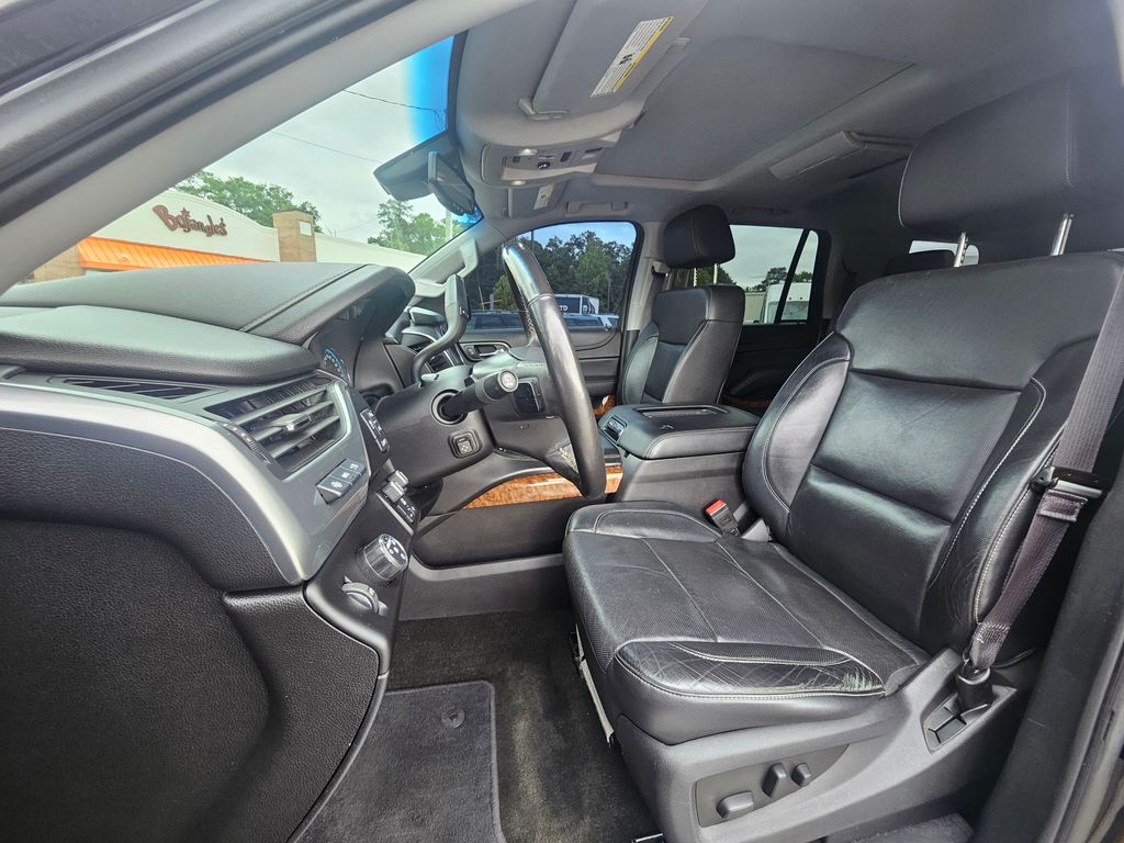 2016 Chevrolet Tahoe LTZ - 3