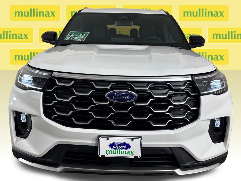 New 2026 White Ford Platinum image 17