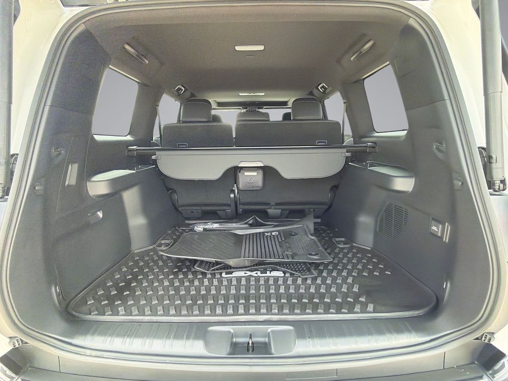 Thumbnail: 2024 Lexus GX - 13