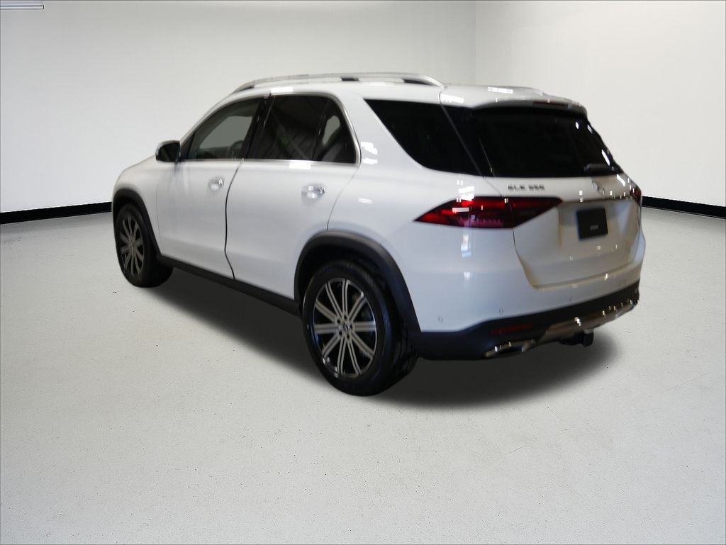 Thumbnail: 2026 Mercedes-Benz GLE - 3