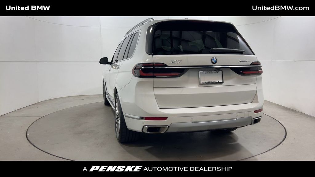 Thumbnail: 2024 BMW X7 - 7