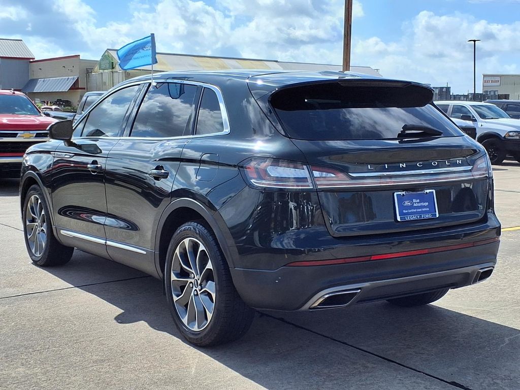 2022 Lincoln Nautilus Reserve Green at Emmons Autoplex