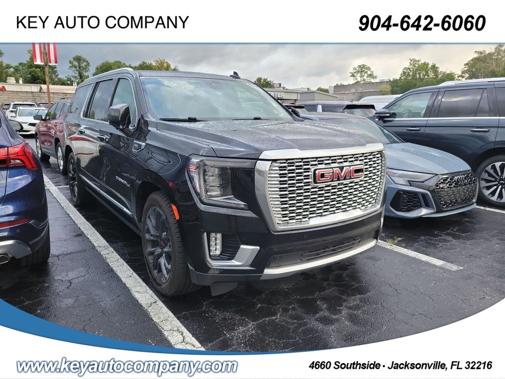 2023 GMC Yukon XL Denali 4WD