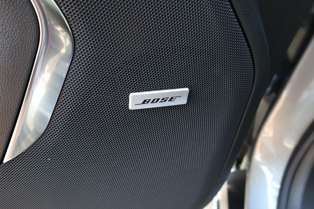 Thumbnail: 2025 Chevrolet Suburban - 20