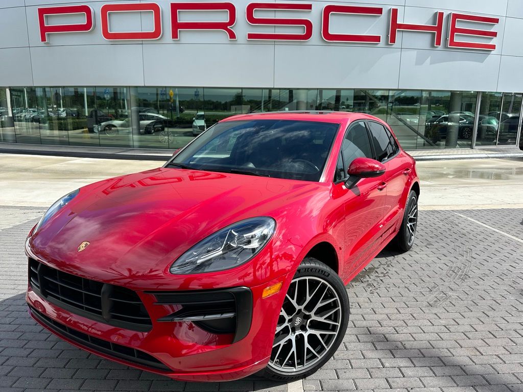 Thumbnail: 2019 Porsche Macan - 1