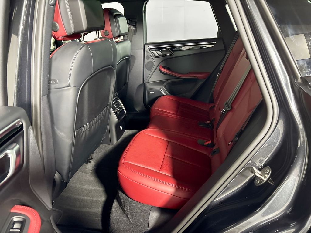2023 Porsche Macan S