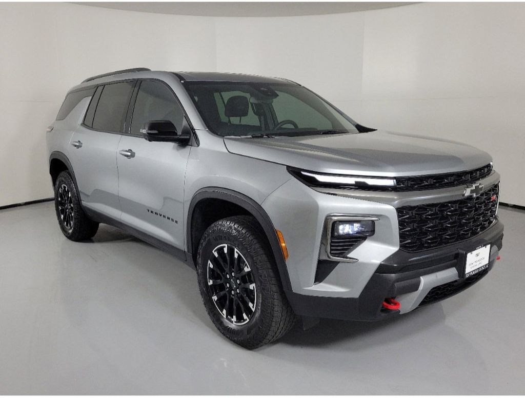 Sterling Gray Metallic 2025 Chevrolet Traverse Z71 AWD SUV / Crossover Four-Wheel Drive 8-Speed Automatic
