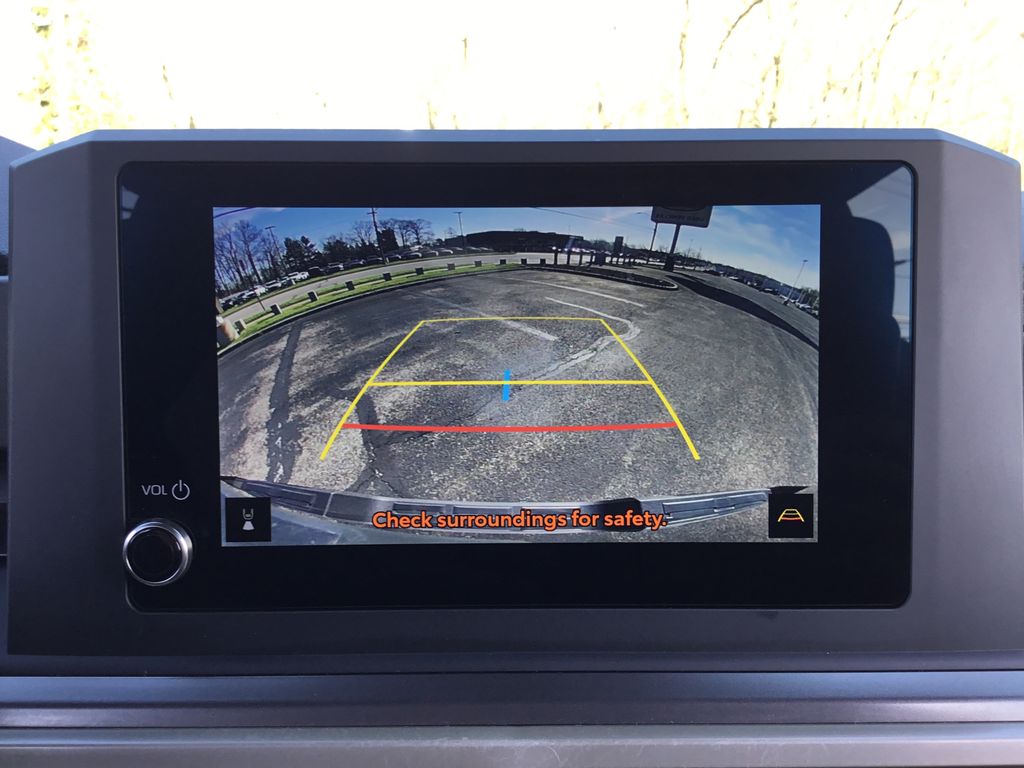 Thumbnail: 2025 Toyota Tacoma - 21