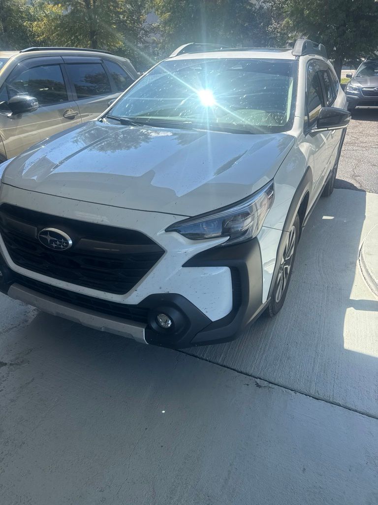 Crystal White Pearl 2024 Subaru Outback SUV / Crossover All-Wheel Drive Continuously Variable Transmission