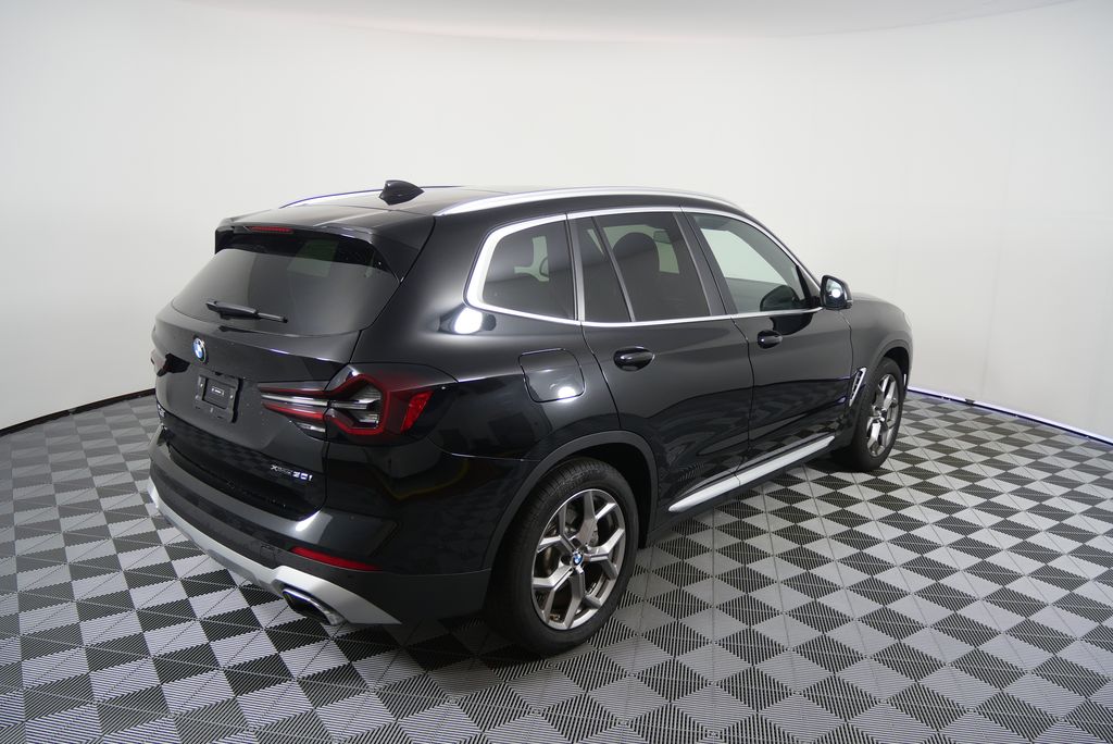 Thumbnail: 2024 BMW X3 - 3