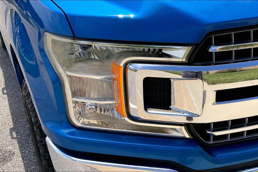 Used 2019 Blue Ford XLT image 26