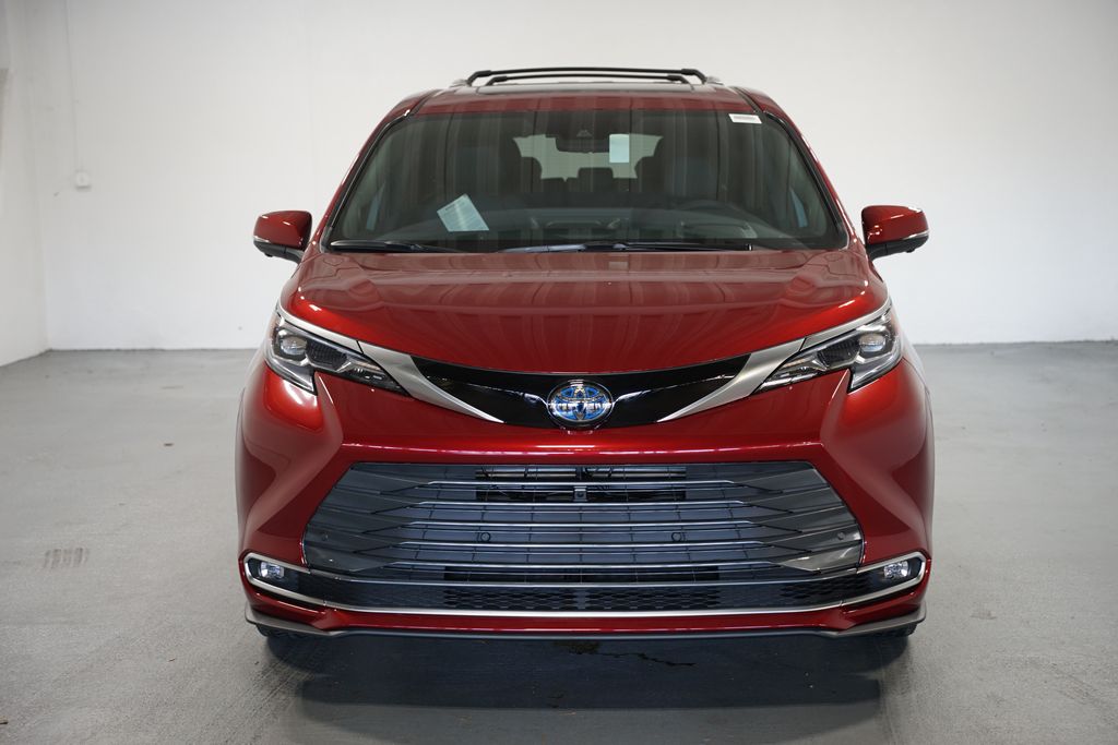 Thumbnail: 2025 Toyota Sienna - 2