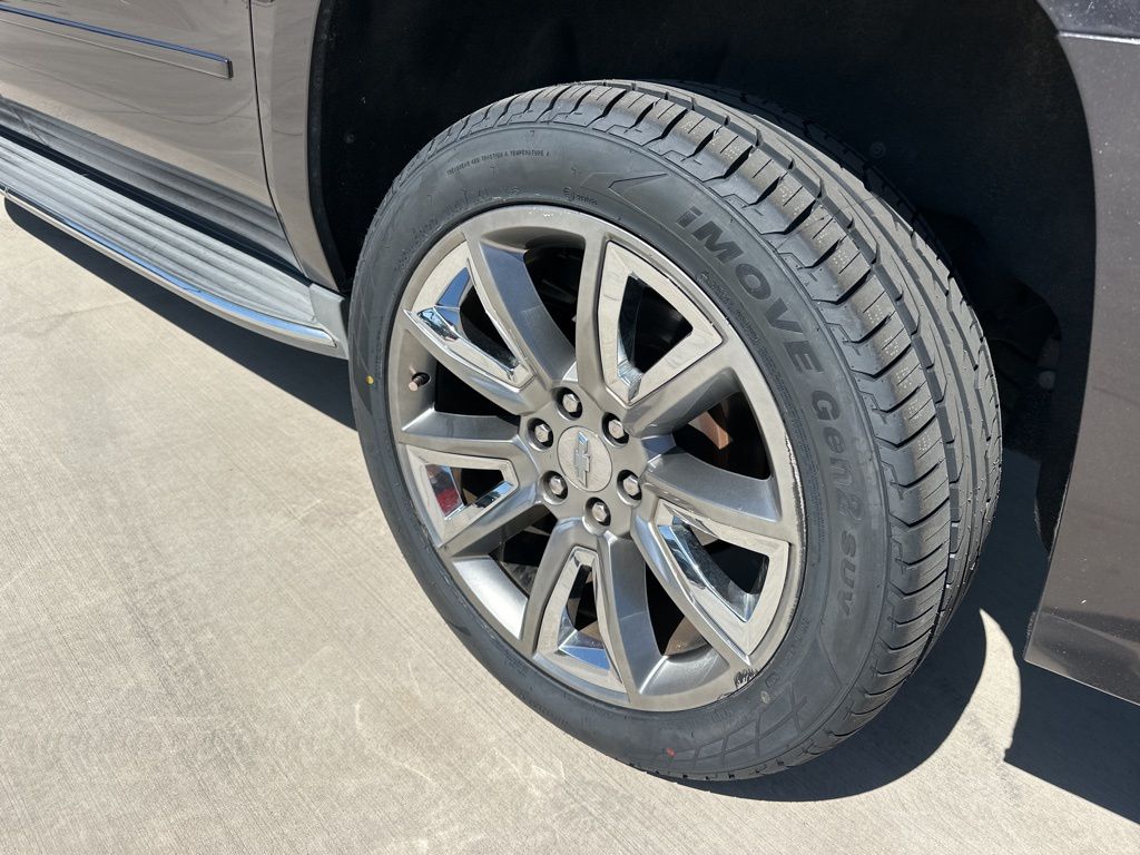 2015 Tungsten Metallic Chevrolet Suburban LTZ RWD SUV