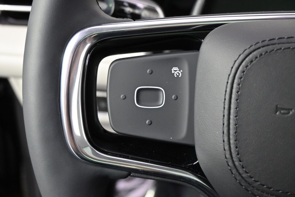 New 2026 Black Lincoln Premiere image 31