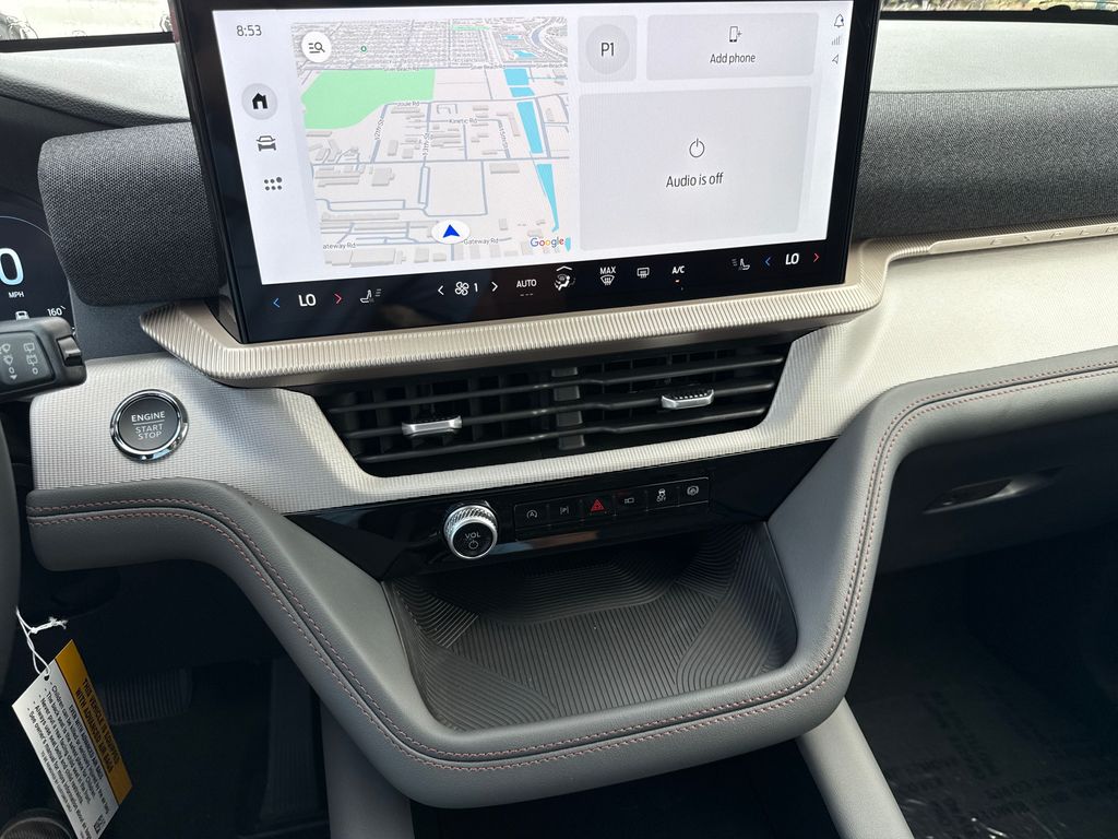 2025 Ford Explorer photo 6