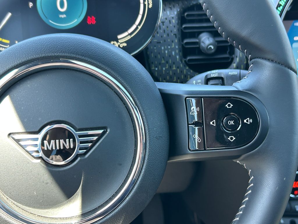 Thumbnail: 2023 MINI Cooper - 20