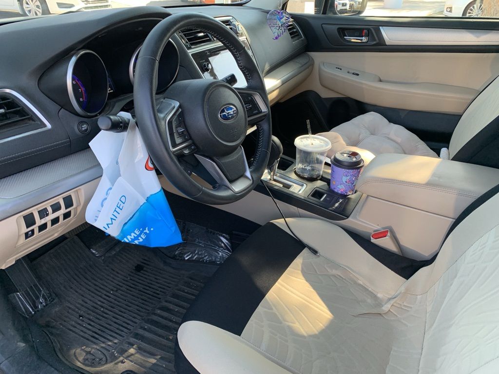 2018 Subaru Outback 2.5i Premium 2