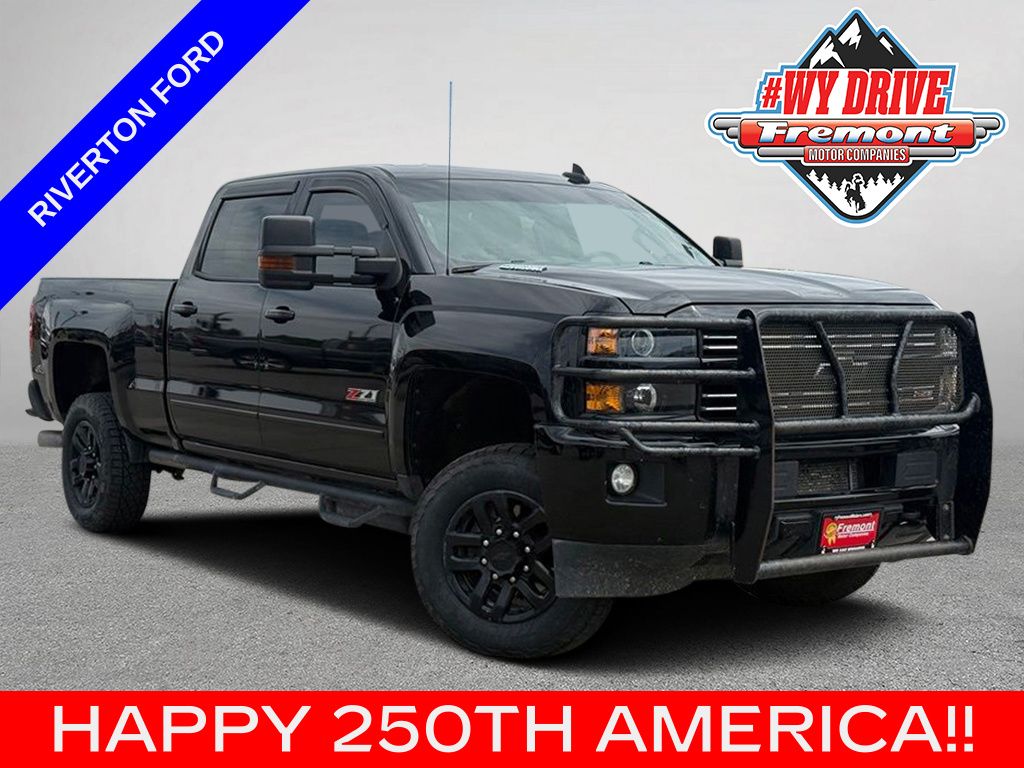 Black 2016 Chevrolet Silverado 2500HD Pickup Truck Four-Wheel Drive 6-Speed Automatic