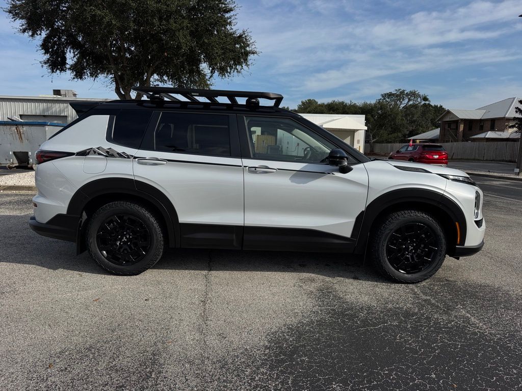 New 2026 Mitsubishi Outlander SUV