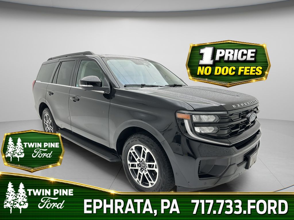 Black Metallic 2025 Ford Expedition SUV / Crossover Four-Wheel Drive Automatic