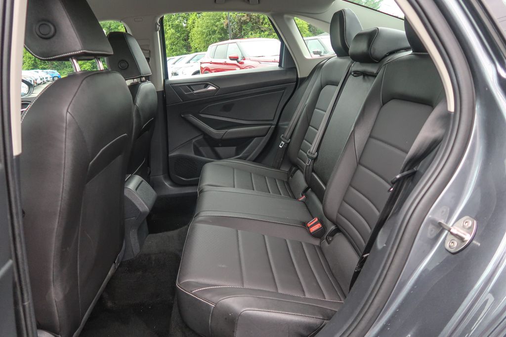 2024 Volkswagen Jetta 1.5T SE