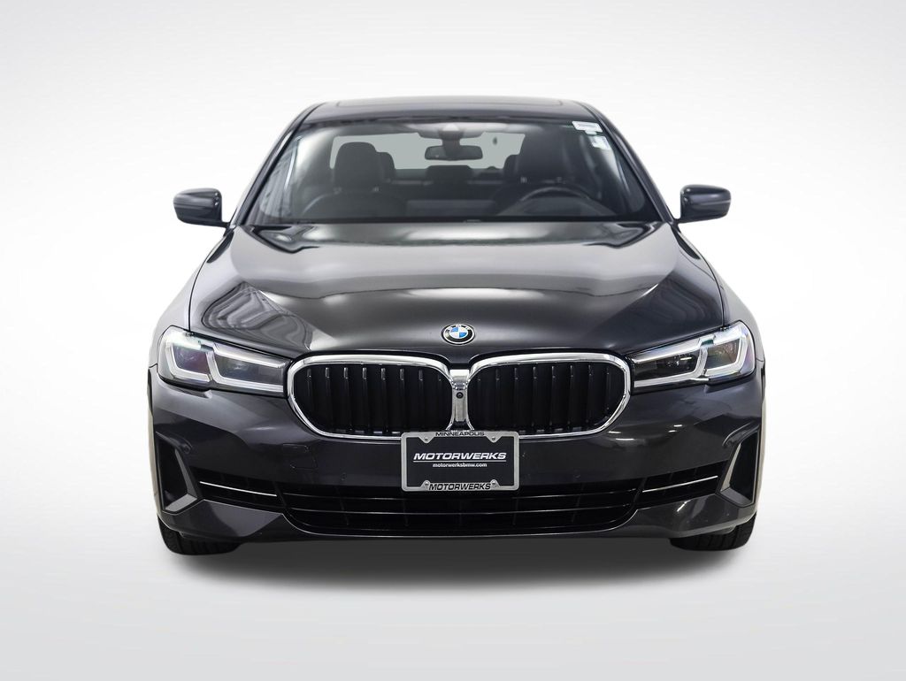 Thumbnail: 2021 BMW 5 Series - 8