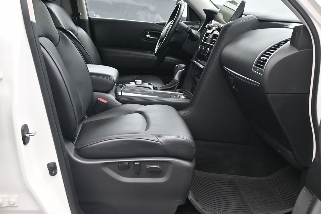 2021 Nissan Armada SV - 9