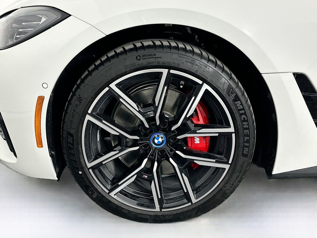 Thumbnail: 2024 BMW i4 - 23