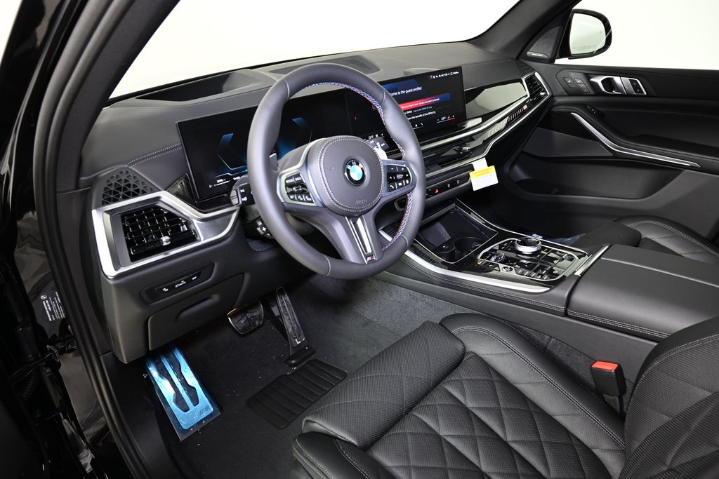 Thumbnail: 2026 BMW X5 - 16