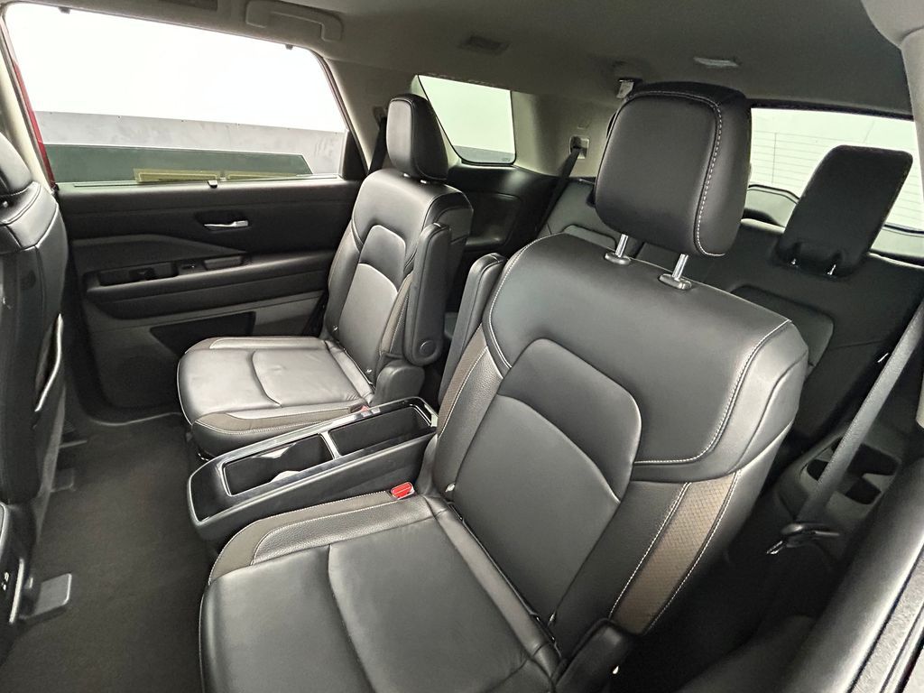Used 2024 Scarlet Ember Nissan SL image 42